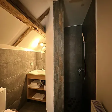 Timhouse 3*