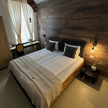 Timhouse 3* Timișoara